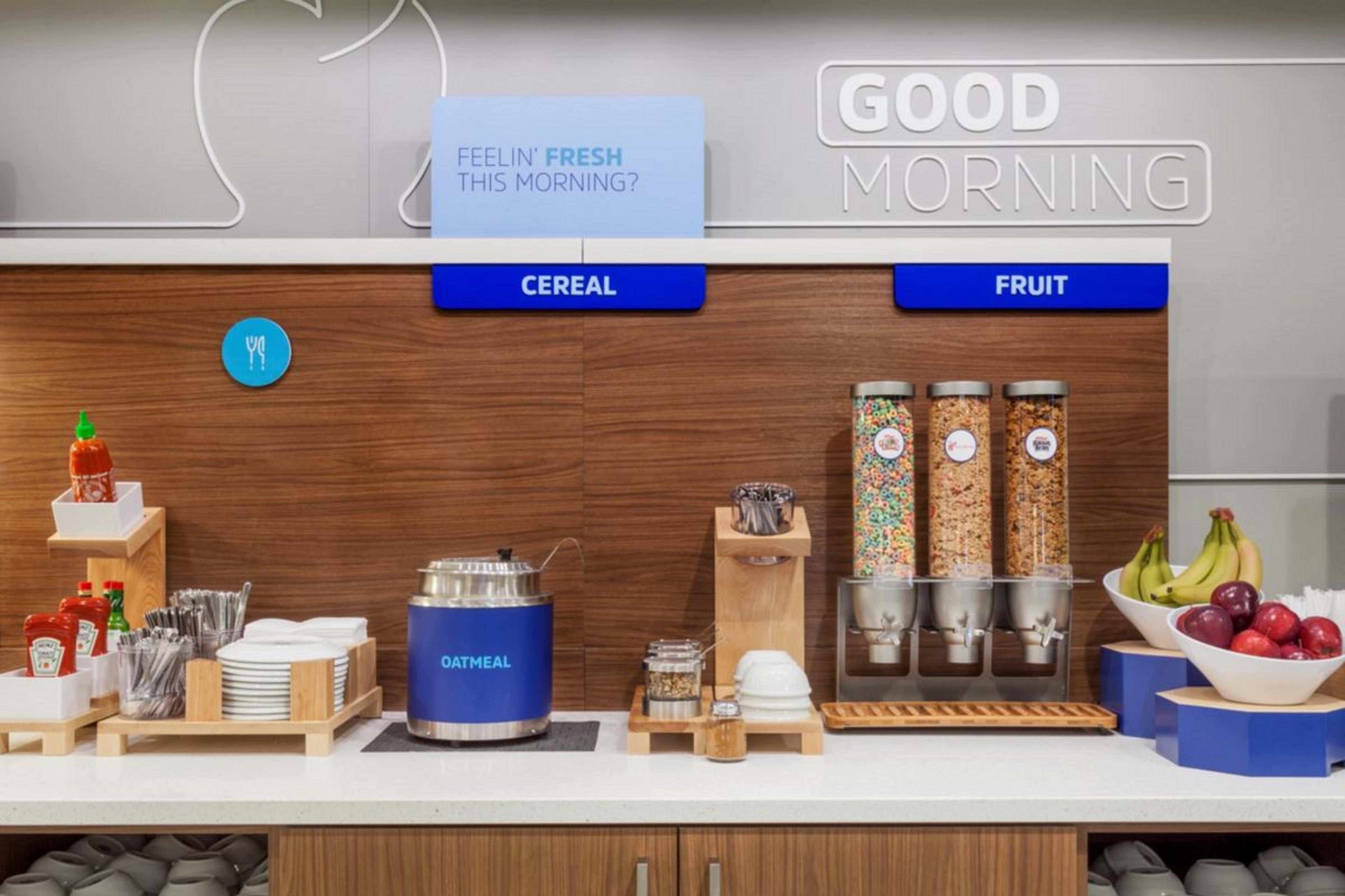 Holiday Inn Express Hotel & Suites Albany By Ihg Exteriör bild